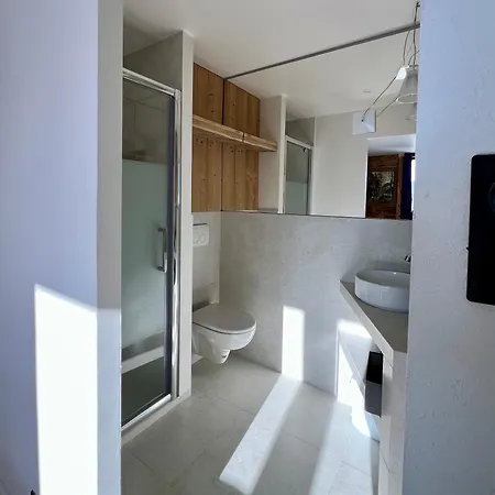 Penthouse Au Coeur De Валь-Торанс
